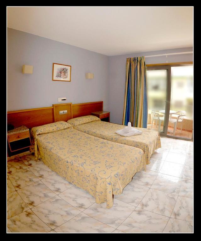 Hostal Carel El Médano Стая снимка