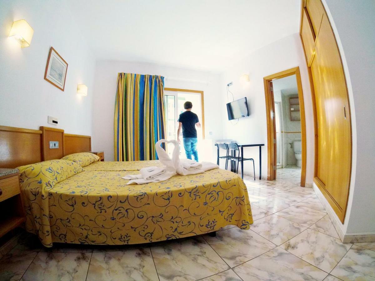 Hostal Carel El Médano Екстериор снимка